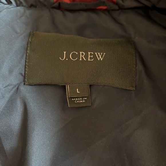 J. Crew Excursion Buffalo Check Plaid Quilted Down Puff Vest Size Large - Picture 9 of 9